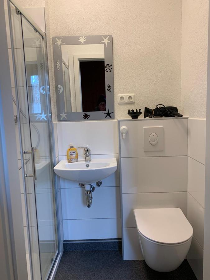 Homestay Monteurzimmer Ahnetal Zweibettzimmer Einzelzimmer Mit Eigenem Bad *